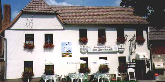 Restaurant & Pension "Zum Storchennest"